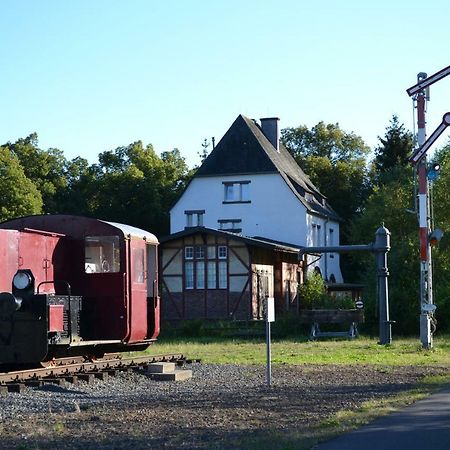 "Alter Bahnhof" Schalkenmehren Apartment Exterior foto